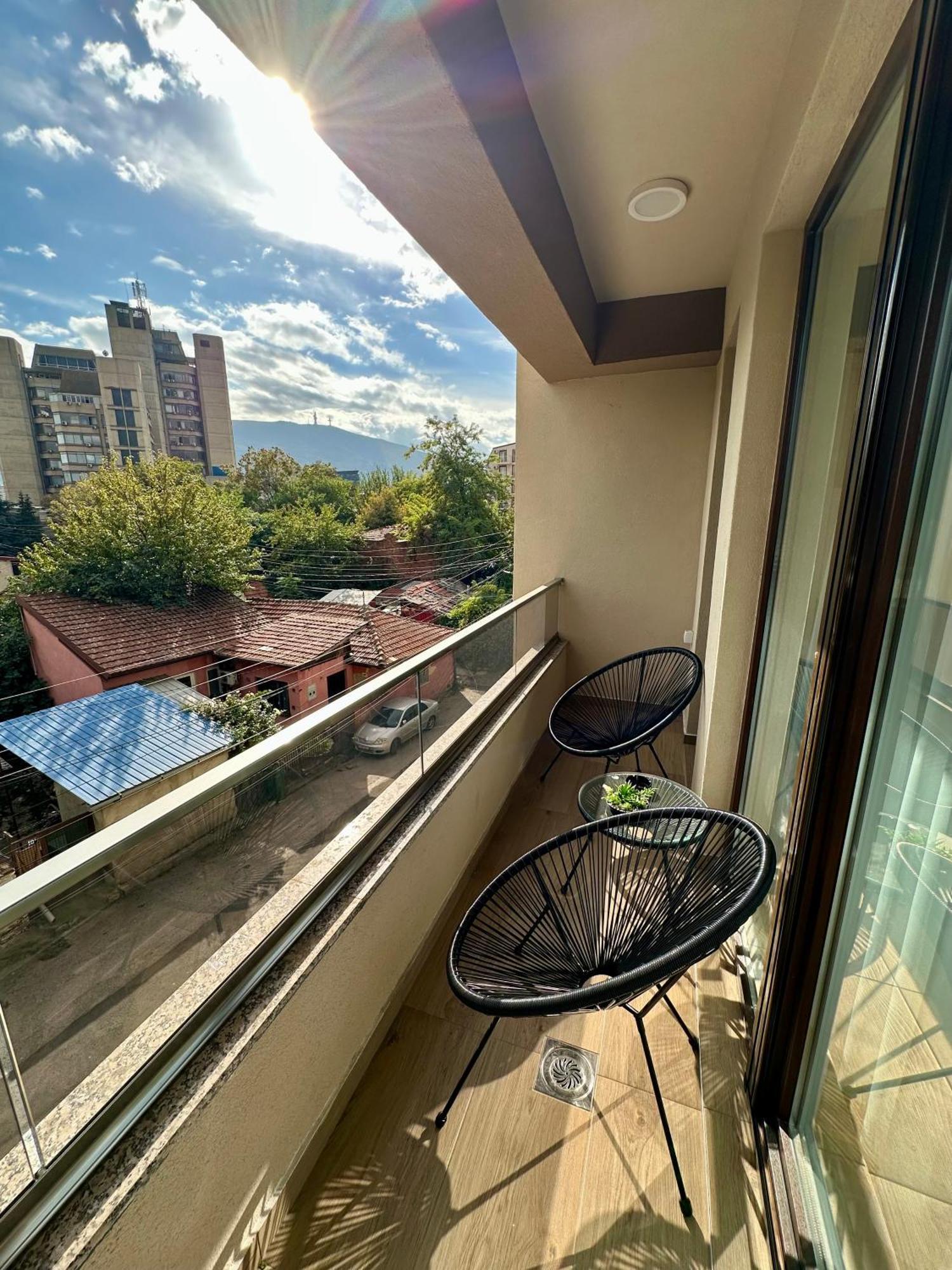 Downtown Riverside Apartments 斯科普里 外观 照片