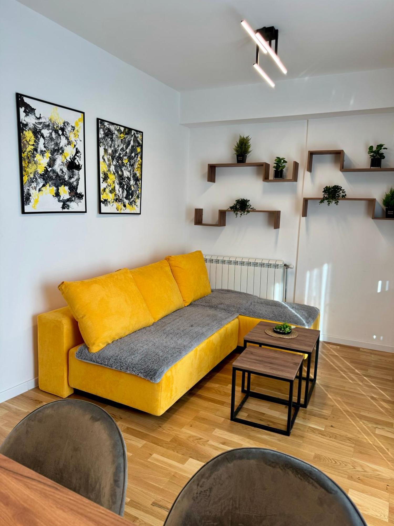 Downtown Riverside Apartments 斯科普里 外观 照片
