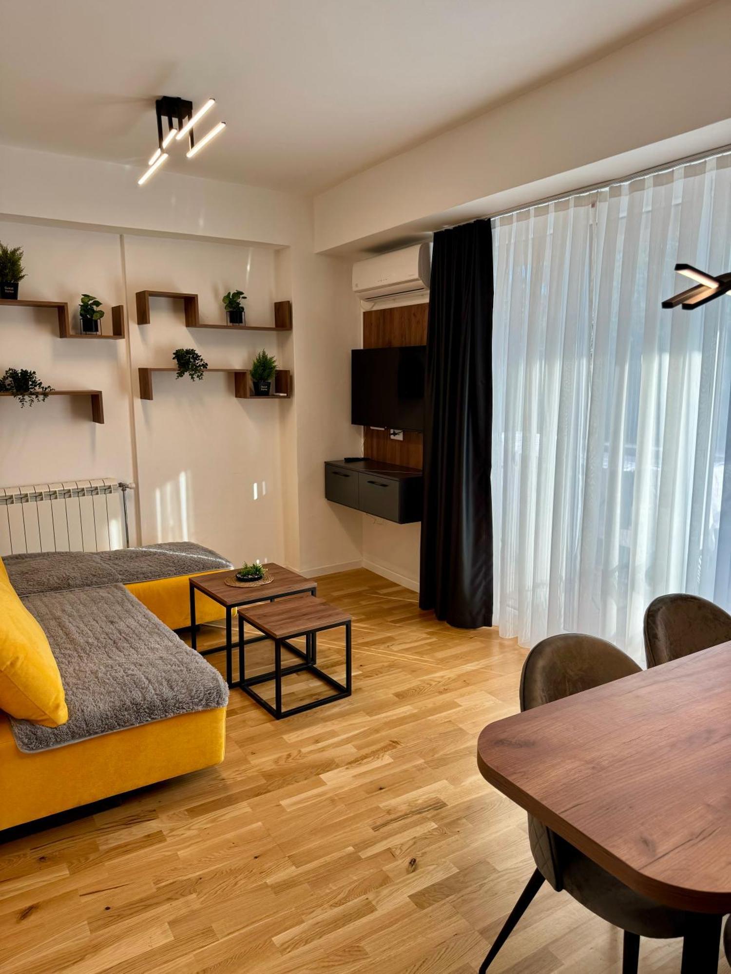 Downtown Riverside Apartments 斯科普里 外观 照片